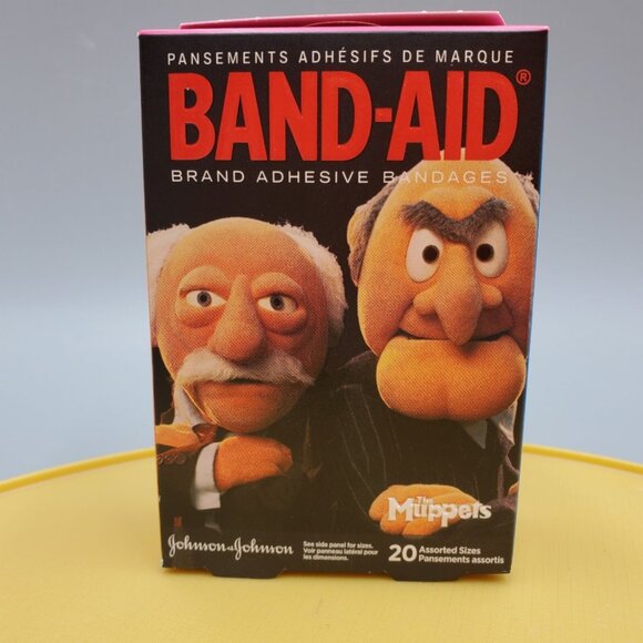 Muppet Bandaids New box of 20 Bandages Two Sizes Waldorf Statler Kermit 2012 - Picture 1 of 10
